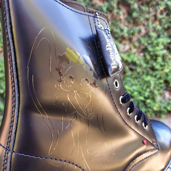 Dr Martens Jadon Betty Boop Platform boot - Picture 6 of 11